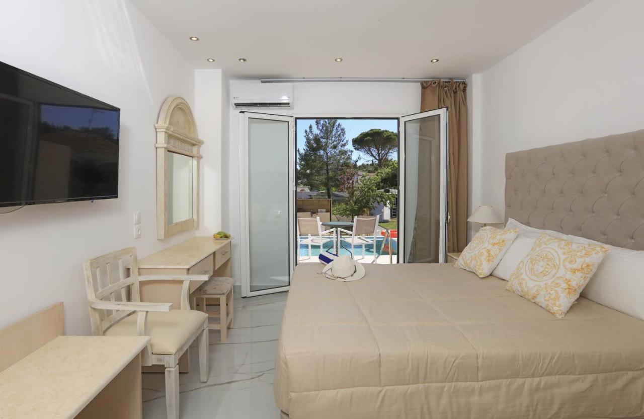 Cavomarina Beach- Adults Only 4*