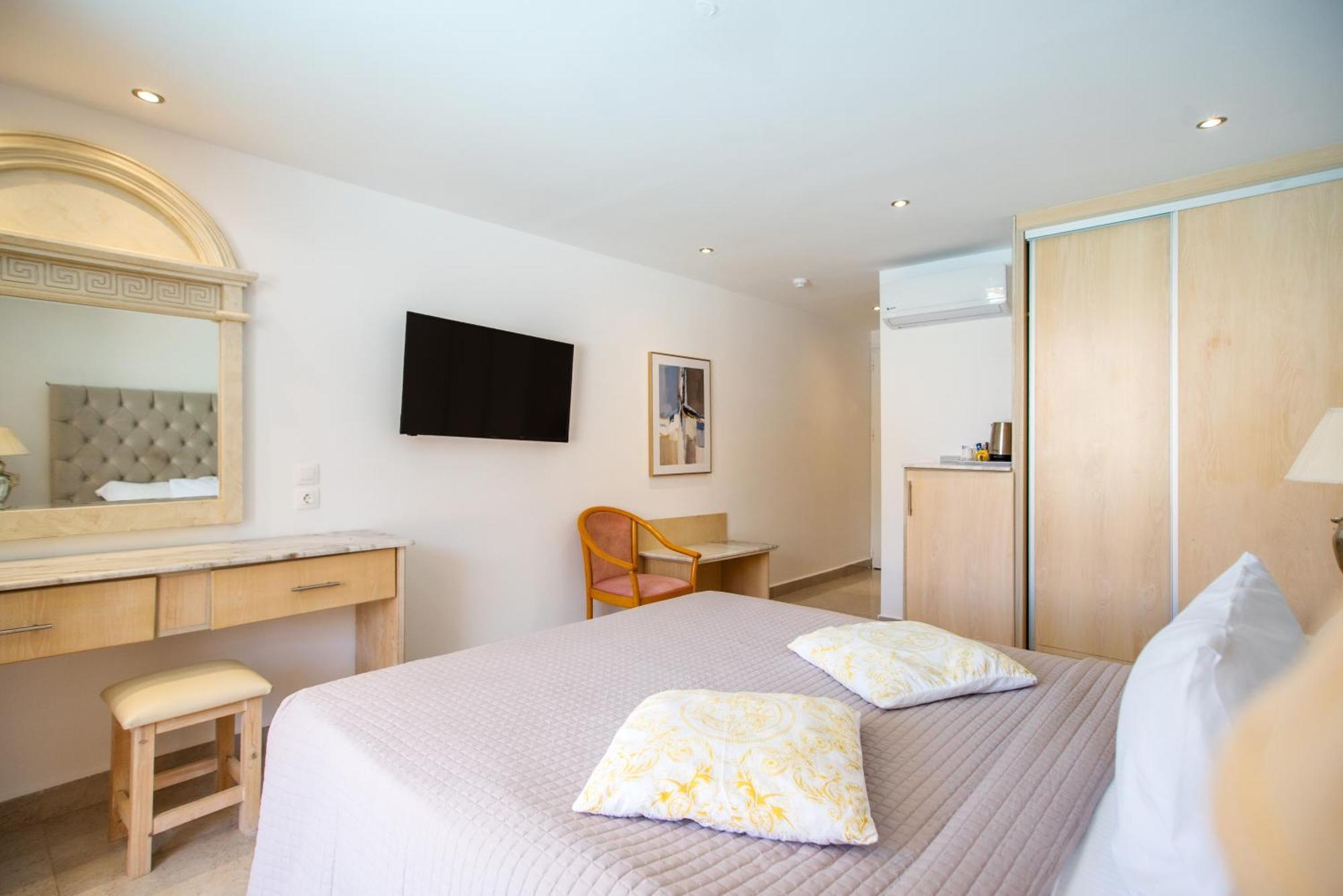 Hotel Cavomarina Beach- Adults Only Kavos