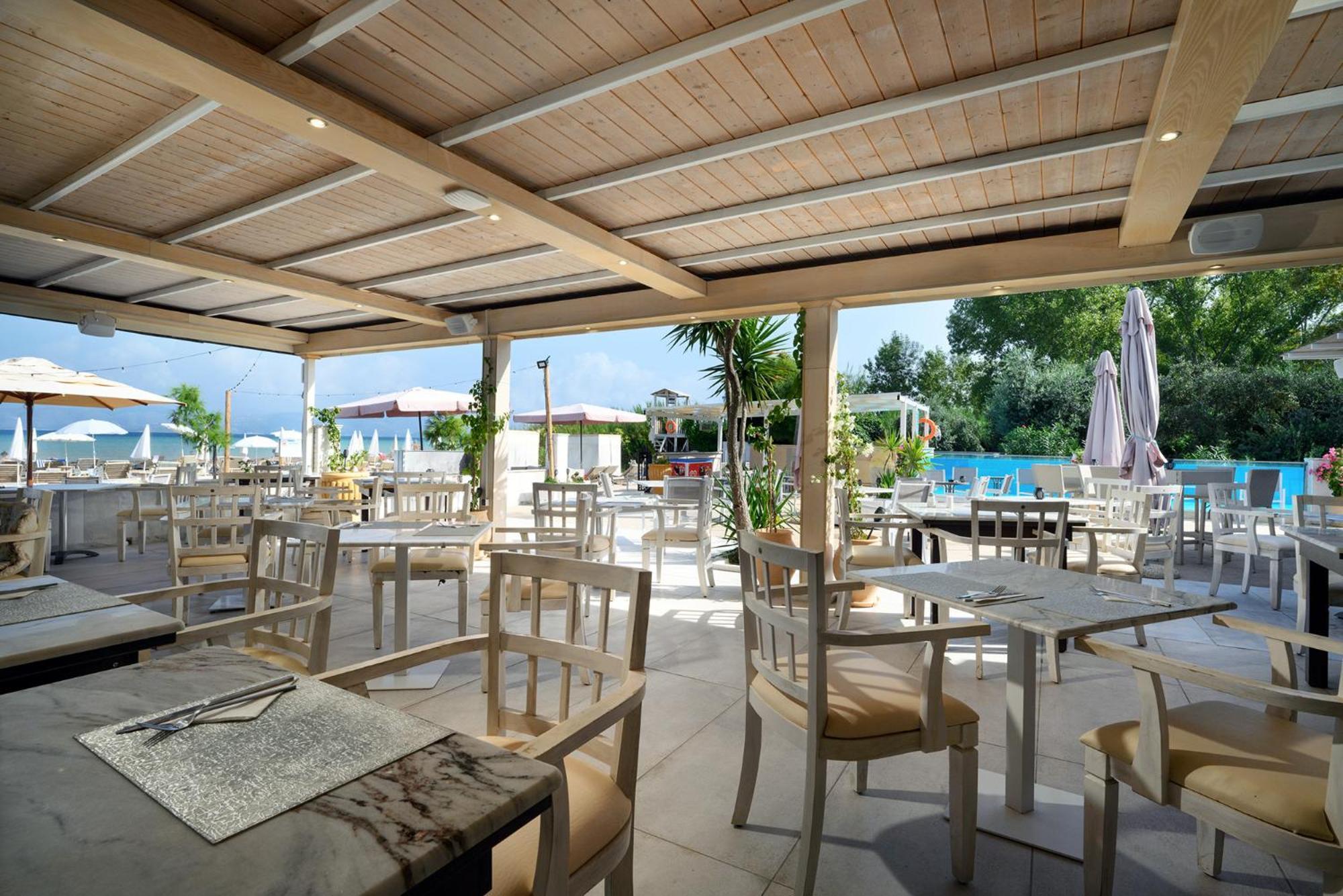 Cavomarina Hotel